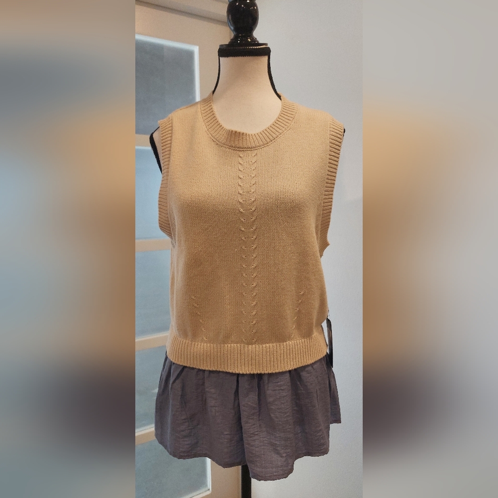RACHEL Rachel Roy Tan Sweater Vest